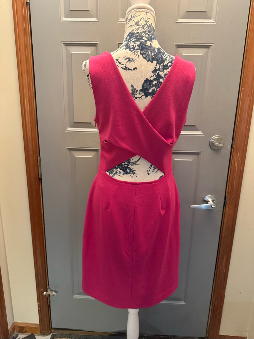 Betsey Johnson -Pink Open Back Dress Size 10 Cocktail Wedding Guest Fuchsia EUC - Picture 4 of 15